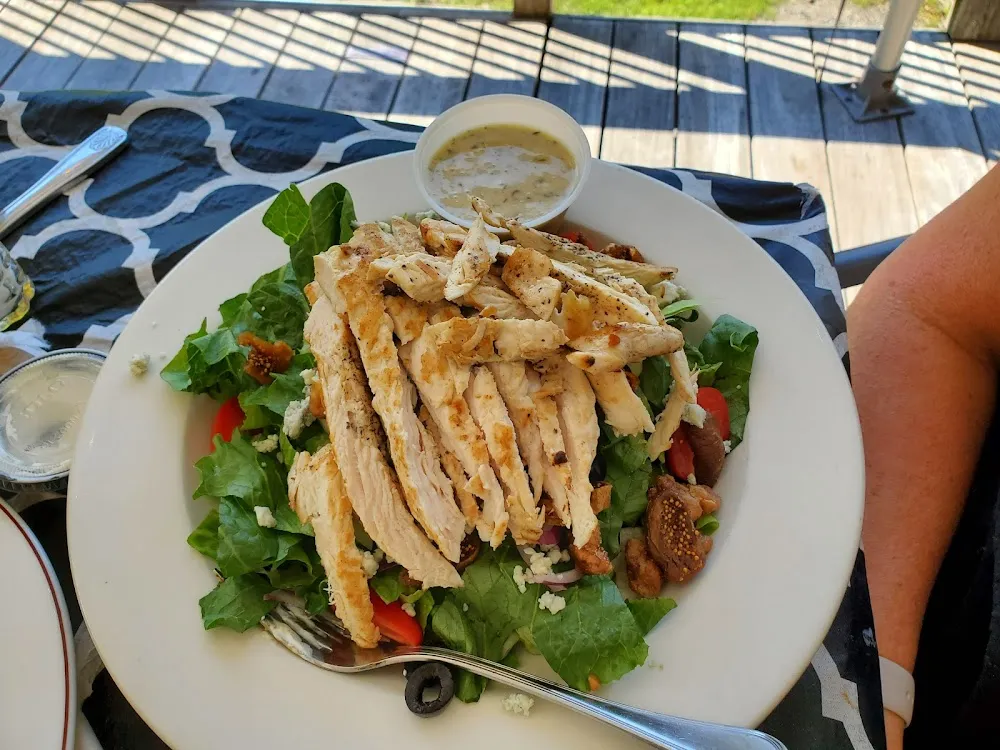 Spinach Salad & Grilled Chicken